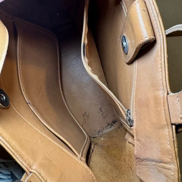 Vintage coach Tan Leather Shoulder Bag - Picture 5 of 5